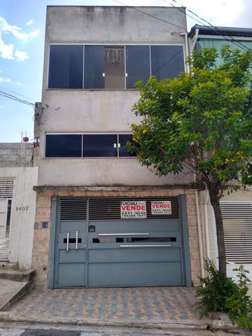 Sobrado à venda em Guarulhos (Jd Cumbica), 3 dormitórios, 3 suites, 5 banheiros, 2 vagas, código 300-1040 (1/38)