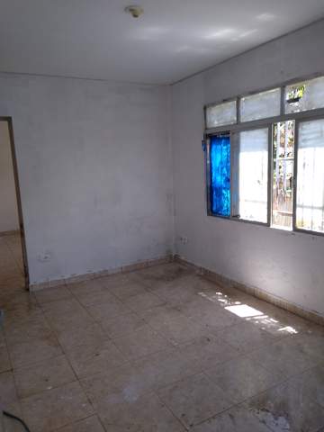 Casa para alugar em Guarulhos (Água Azul), 2 dormitórios, 1 banheiro, 8 vagas, código 300-1042 (8/13)