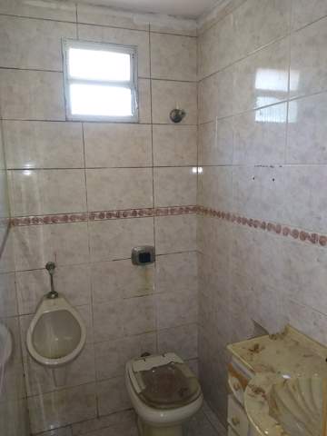 Casa para alugar em Guarulhos (Água Azul), 2 dormitórios, 1 banheiro, 8 vagas, código 300-1042 (11/13)