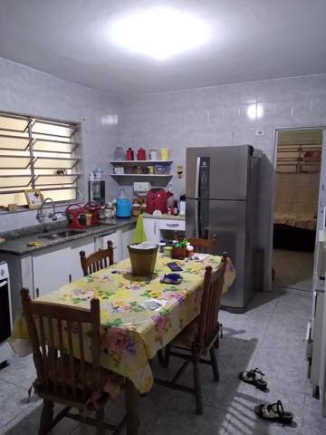 Casa à venda em Guarulhos (Jd Pres Dutra), 5 dormitórios, 2 banheiros, 2 vagas, código 300-1043 (7/24)