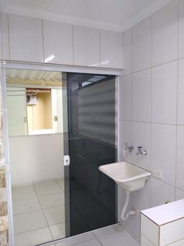 Sobrado para alugar em Guarulhos (Jd Pres Dutra), 2 dormitórios, 1 banheiro, código 300-1059 (12/13)