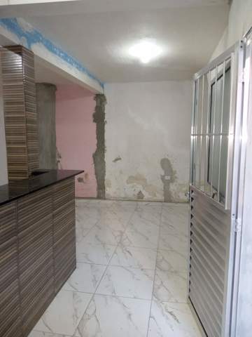 Casa à venda em Guarulhos (Jd Pres Dutra), 2 dormitórios, 1 suite, 2 banheiros, 3 vagas, código 300-1070 (3/14)