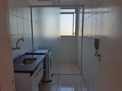 Apartamento à venda em Guarulhos (Cid Pq Alvorada - Bonsucesso), 2 dormitórios, 1 banheiro, 1 vaga, código 300-1072 (9/18)