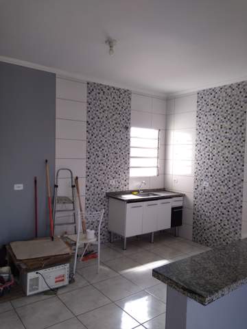 Sobrado para alugar em Guarulhos (Jd Pres Dutra), 2 dormitórios, 1 banheiro, 1 vaga, código 300-1074 (5/18)