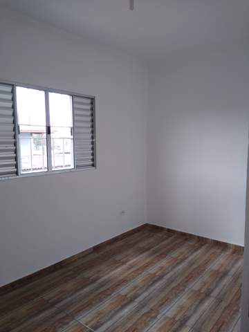 Sobrado para alugar em Guarulhos (Jd Pres Dutra), 2 dormitórios, 1 banheiro, 1 vaga, código 300-1074 (16/18)