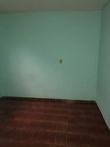 Casa para alugar em Guarulhos (Jd Pres Dutra), 1 dormitório, 1 banheiro, código 300-1075 (11/12)