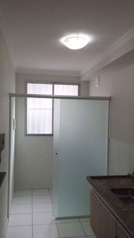 Apartamento à venda em Guarulhos (Jd Pres Dutra), 2 dormitórios, 1 banheiro, 1 vaga, código 300-1077 (8/16)