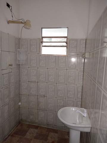 Sobrado para alugar em Guarulhos (Jd Pres Dutra), 1 dormitório, 1 banheiro, código 300-1092 (11/12)