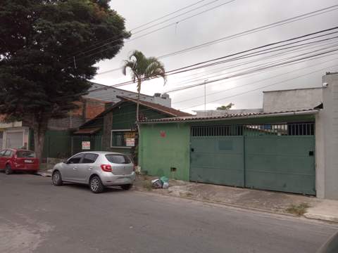 Casa em Guarulhos (Jd Pres Dutra), 4 dormitórios, 1 suite, 3 banheiros, 6 vagas, código 300-1101 (3/22)