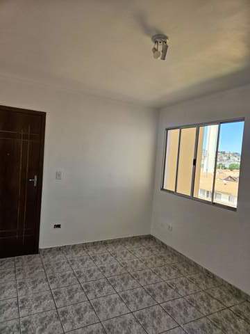 Apartamento em Guarulhos (Jd Maria Dirce - Pres Dutra), 2 dormitórios, 1 banheiro, 1 vaga, código 300-1140 (6/18)