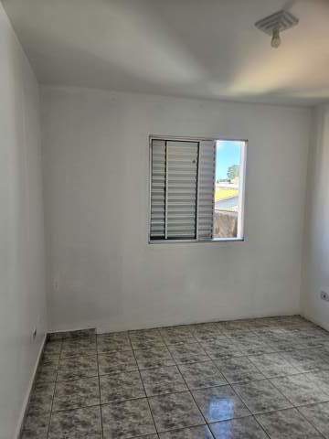 Apartamento em Guarulhos (Jd Maria Dirce - Pres Dutra), 2 dormitórios, 1 banheiro, 1 vaga, código 300-1140 (11/18)