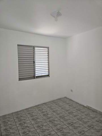 Apartamento em Guarulhos (Jd Maria Dirce - Pres Dutra), 2 dormitórios, 1 banheiro, 1 vaga, código 300-1140 (12/18)