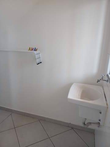 Sobrado para alugar em Guarulhos (Jd Pres Dutra), 1 dormitório, 1 banheiro, código 300-1237 (15/15)