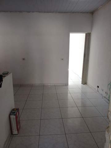 Sobrado para alugar em Guarulhos (Jd Pres Dutra), 2 dormitórios, 1 banheiro, código 300-1244 (16/16)