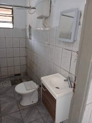 Casa para alugar em Guarulhos (Jd Pres Dutra), 1 dormitório, 1 banheiro, código 300-1245 (8/13)