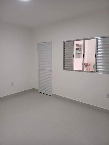 Casa para alugar em Guarulhos (Jd Pres Dutra), 1 dormitório, 1 banheiro, código 300-1247 (9/13)