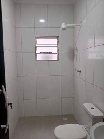 Sobrado para alugar em Guarulhos (Jd Pres Dutra), 1 dormitório, 1 banheiro, código 300-1250 (10/13)