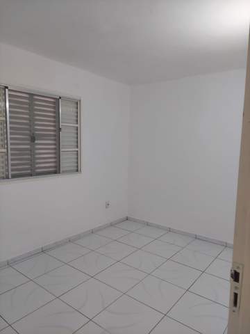 Casa para alugar em Guarulhos (Jd Pres Dutra), 2 dormitórios, código 300-1251 (8/30)