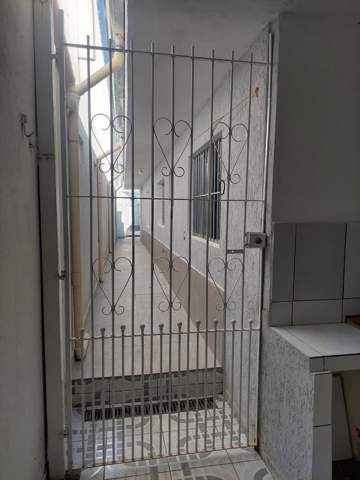 Casa para alugar em Guarulhos (Jd Pres Dutra), 2 dormitórios, código 300-1251 (24/30)
