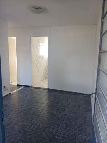 Assobradada para alugar em Guarulhos (Inocoop - Bonsucesso), 2 dormitórios, 1 banheiro, 1 vaga, código 300-1253 (5/14)