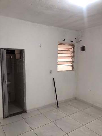 Casa para alugar em Guarulhos (Jd Pres Dutra), 1 dormitório, 1 banheiro, 1 vaga, código 300-1255 (11/13)