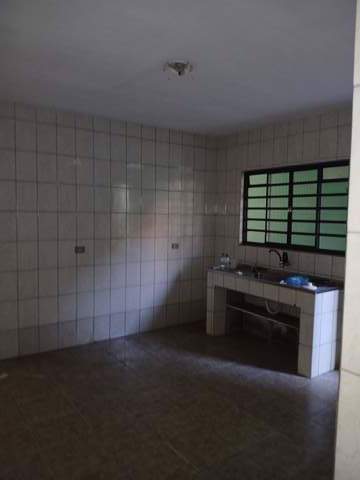 Casa para alugar em Guarulhos (Jd IV Centenário - Lavras), 1 dormitório, 1 banheiro, 1 vaga, código 300-1256 (6/14)
