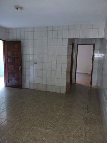 Casa para alugar em Guarulhos (Jd IV Centenário - Lavras), 1 dormitório, 1 banheiro, 1 vaga, código 300-1256 (8/14)