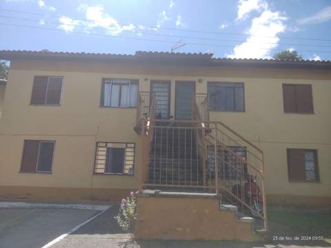 Assobradada em Guarulhos (Jd Pres Dutra), código 300-1257 (1/20)