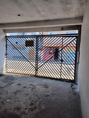 Casa para alugar em Guarulhos (Jd Pres Dutra), 2 dormitórios, 1 suite, 2 banheiros, 2 vagas, código 300-1258 (3/20)