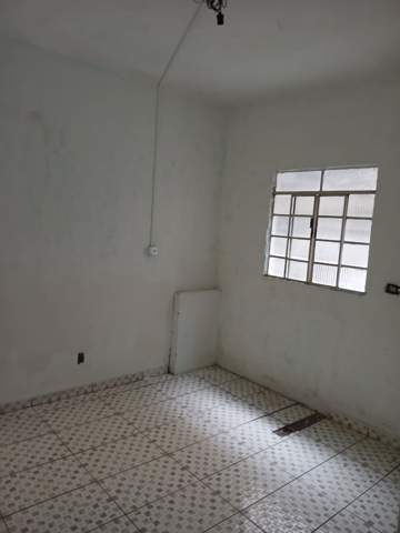 Casa para alugar em Guarulhos (Jd Pres Dutra), 2 dormitórios, 1 suite, 2 banheiros, 2 vagas, código 300-1258 (11/20)