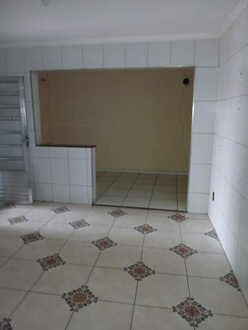 Casa para alugar em Guarulhos (Jd Pres Dutra), 1 dormitório, 1 suite, 2 banheiros, 1 vaga, código 300-1261 (10/16)