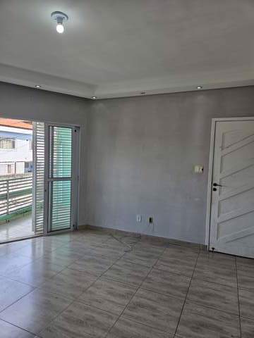 Sobrado para alugar em Guarulhos (Jd Pres Dutra), 2 dormitórios, 1 banheiro, 1 vaga, código 300-1262 (7/20)