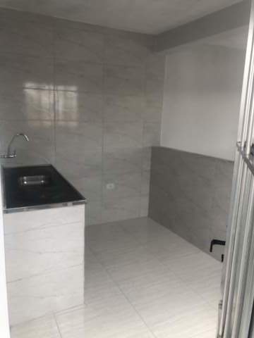 Assobradada para alugar em Guarulhos (V Izabel - Pimentas), código 300-1266 (5/18)