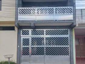 Sobrado para alugar em Guarulhos, 3 dorms, 2 wcs, 2 vagas