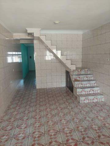 Sobrado para alugar em Guarulhos (Jd Pres Dutra), 3 dormitórios, 2 banheiros, 2 vagas, código 300-1285 (11/24)