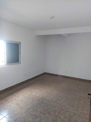 Sobrado para alugar em Guarulhos (Jd Pres Dutra), 3 dormitórios, 2 banheiros, 2 vagas, código 300-1285 (15/24)