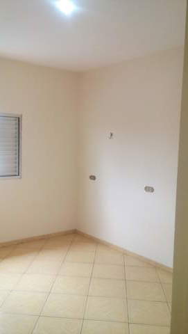 Sobrado para alugar em Guarulhos (Jd Pres Dutra), 1 banheiro, código 300-1292 (5/11)