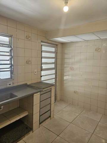 Sobrado para alugar em Guarulhos (Jd Pres Dutra), código 300-1295 (8/17)