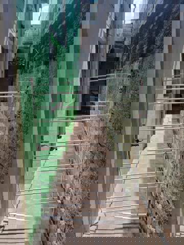 Sobrado para alugar em Guarulhos (Jd Pres Dutra), 1 dormitório, 1 banheiro, código 300-1296 (4/17)