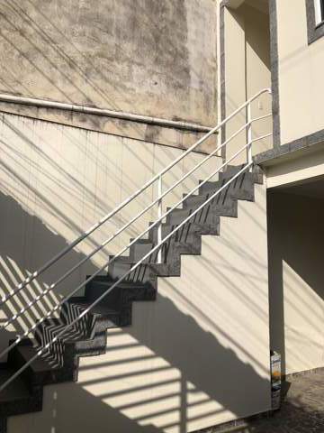 Sobrado para alugar em Guarulhos (Jd Pres Dutra), 2 dormitórios, 1 banheiro, 1 vaga, código 300-1299 (3/18)