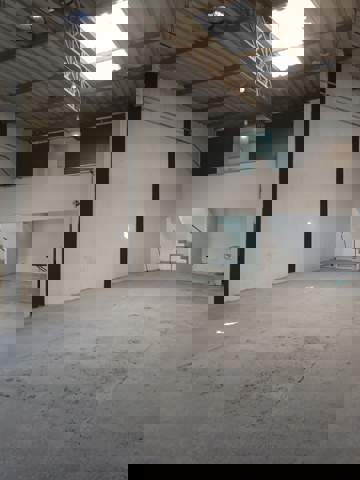 Galpão para alugar em Guarulhos (Jd Sto Expedito - Lavras), 2 banheiros, código 300-1316 (4/17)