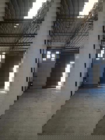 Galpão para alugar em Guarulhos (Jd Sto Expedito - Lavras), 2 banheiros, código 300-1316 (5/17)