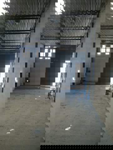 Galpão para alugar em Guarulhos (Jd Sto Expedito - Lavras), 2 banheiros, código 300-1316 (6/17)