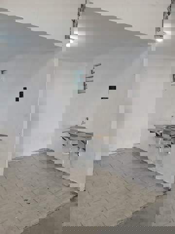 Galpão para alugar em Guarulhos (Jd Sto Expedito - Lavras), 2 banheiros, código 300-1316 (10/17)