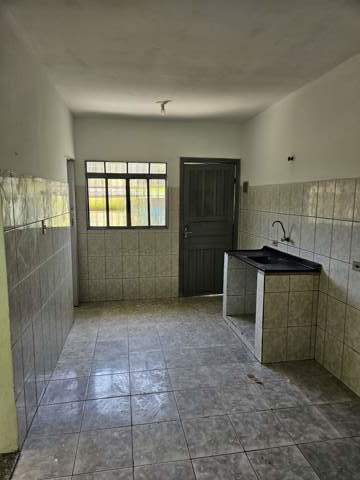Casa para alugar em Guarulhos (Jd Pres Dutra), 1 dormitório, 1 banheiro, 1 vaga, código 300-1321 (9/15)