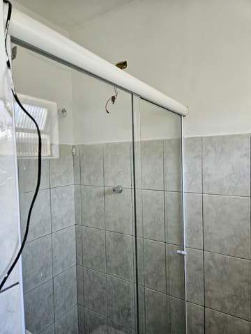 Casa para alugar em Guarulhos (Jd Pres Dutra), 1 dormitório, 1 banheiro, 1 vaga, código 300-1321 (12/15)