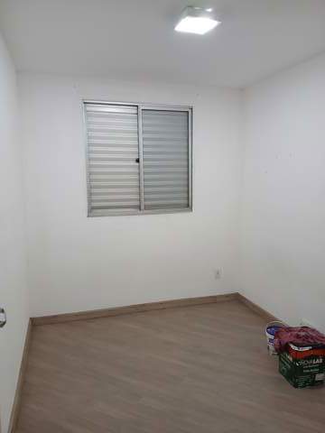 Apartamento à venda em Guarulhos (Jd Pres Dutra), 2 dormitórios, 1 banheiro, 1 vaga, código 300-1329 (11/17)
