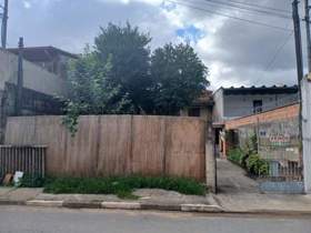 Sobrado à venda em Guarulhos, 3 dorms, 2 wcs, 4 vagas
