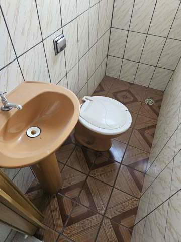 Sobrado para alugar em Guarulhos (Jd Pres Dutra), 1 dormitório, 1 banheiro, código 300-1331 (13/15)