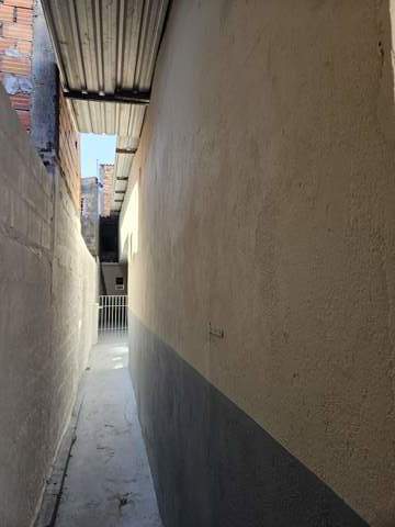 Casa para alugar em Guarulhos (Jd Pres Dutra), 2 dormitórios, 2 banheiros, 1 vaga, código 300-1332 (3/20)